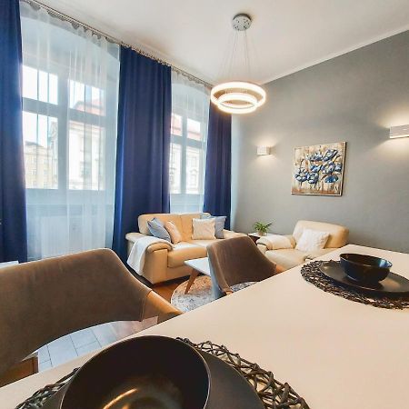 Apartament Ratuszowy Jelení Hora Exteriér fotografie