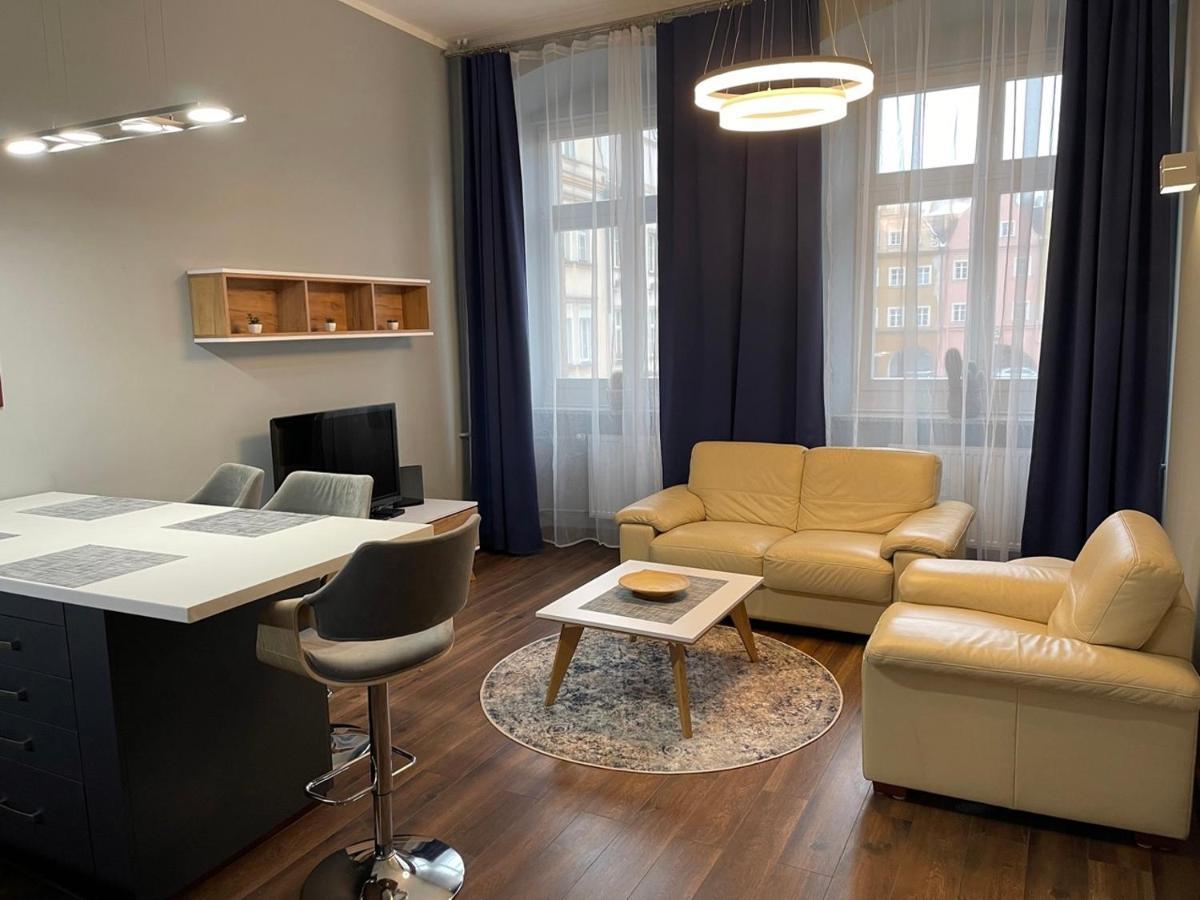 Apartament Ratuszowy Jelení Hora Exteriér fotografie